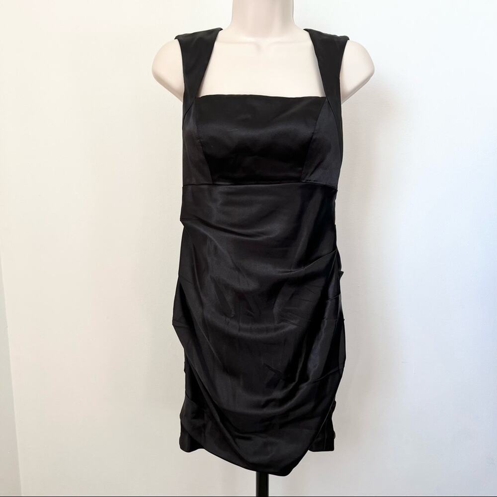 Hailey by Adrianna Papell Black Satin Mini LBD Size 7/8 Cut Out Zipper Back